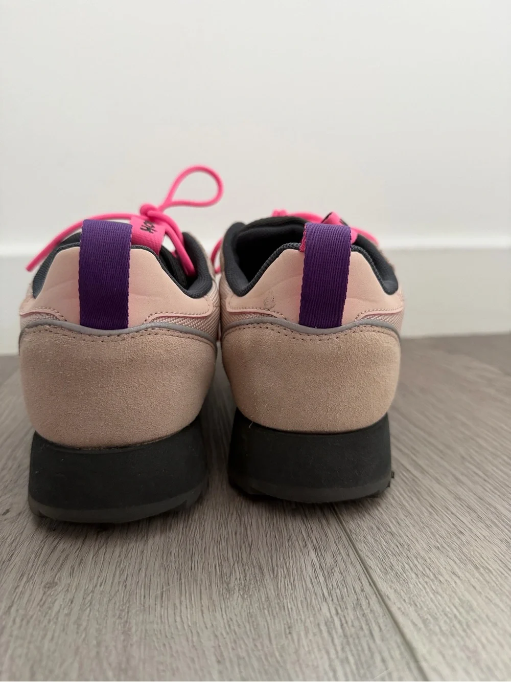 Reebok Women's Blush Pink Sneakers with Hot Pink Accents